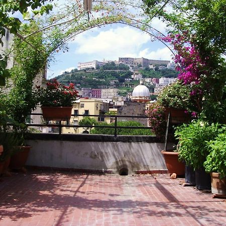 Come D'Incanto A Napoli Экстерьер фото